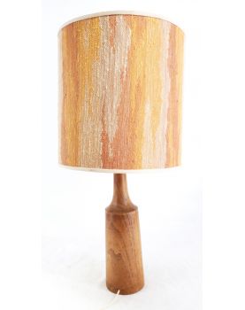 Scandinavian Style Lamp Base with Lampshade