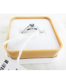 18K White Gold Ceylon Sapphire and Small Diamonds Ring - 4 Grams Raw